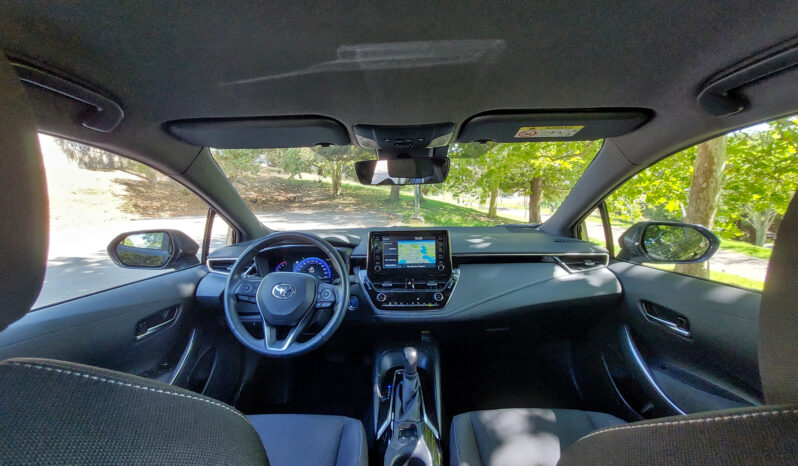 TOYOTA COROLLA 1.8 HYBRID COMFORT completo