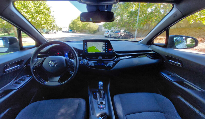 TOYOTA C-HR 1.8 HYBRID COMFORT completo