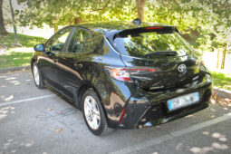 TOYOTA COROLLA 1.8 HYBRID COMFORT completo