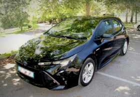 TOYOTA COROLLA 1.8 HYBRID COMFORT