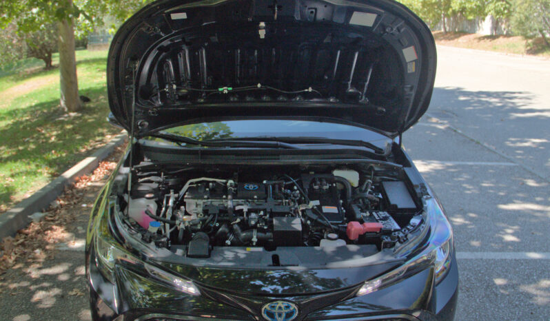 TOYOTA COROLLA 1.8 HYBRID COMFORT completo