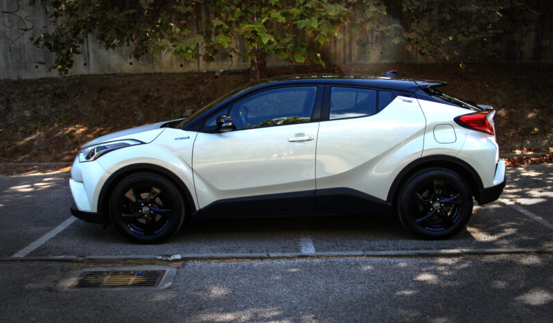 TOYOTA C-HR 1.8 HYBRID COMFORT completo