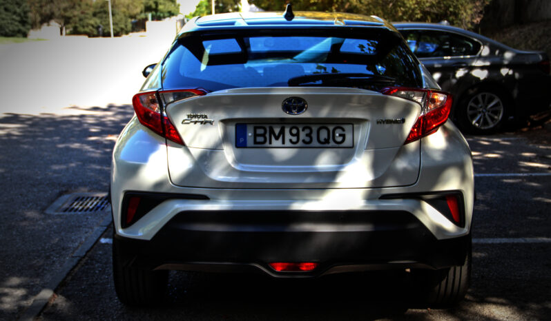 TOYOTA C-HR 1.8 HYBRID COMFORT completo