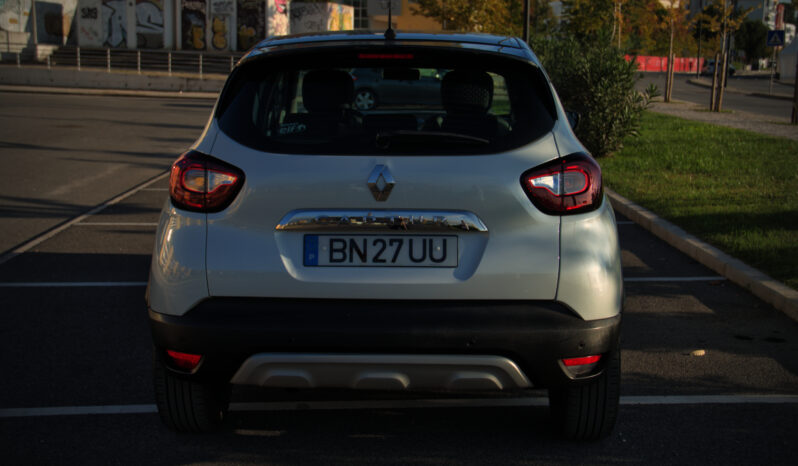 RENAULT CAPTUR 0.9 TCE EXCLUSIVE completo