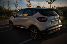 RENAULT CAPTUR 0.9 TCE EXCLUSIVE completo