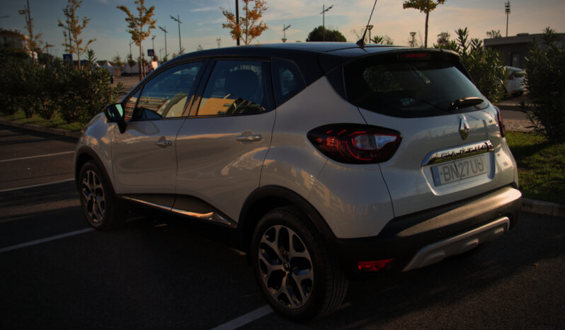 RENAULT CAPTUR 0.9 TCE EXCLUSIVE completo